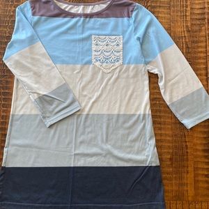 Cute color block women’s top